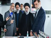 آیت الله رئیسی در افتتاحیه نمایشگاه روایت خدمت