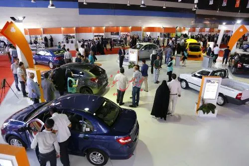 از آغاز همكاري با نيسان و كياموتورز تا عرضه خودروي جديد در سال جاري/ برنامه دريافت اعتبار 40 ميليارد توماني از بانک توسعه صادرات