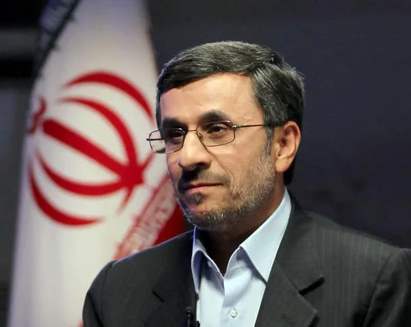 احمدی‌نژاد درگذشت مادر رییس جمهور را تسلیت گفت