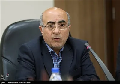 دریافت کارمزد از کارتخوان‌ها اجباری است و کوتاه نمی‌آییم