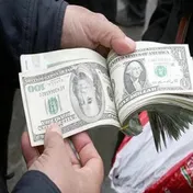 نرخ دلار در بازار توافقی - ۴ مرداد ۱۴۰۴