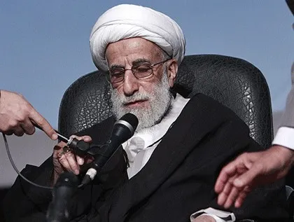 آیت الله جنتی: تحریم ها هرگز لغو نخواهد شد
