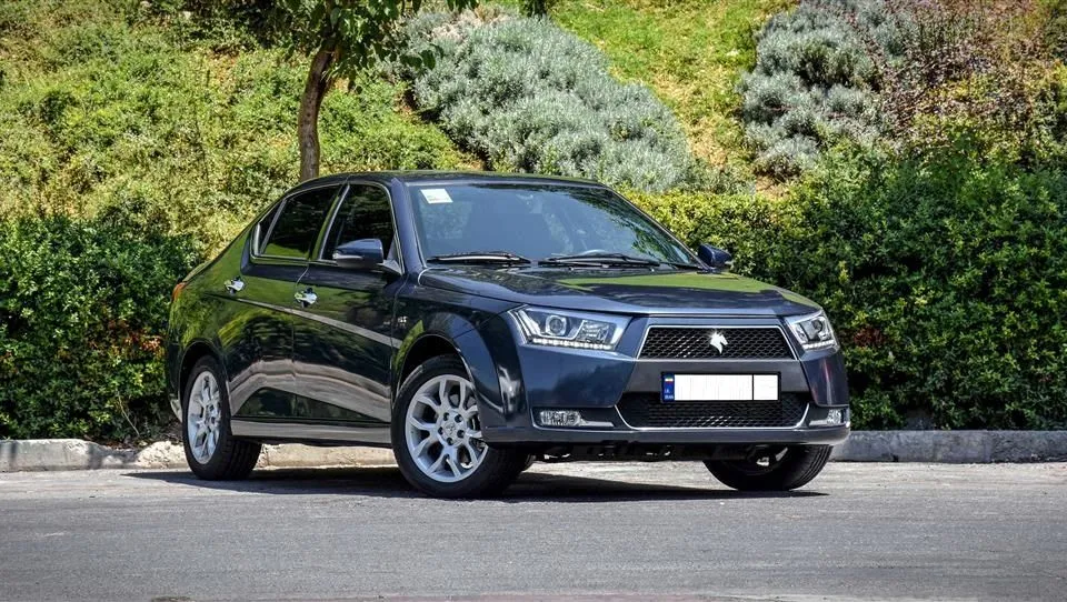 افزایش قیمت بازار نفعی برای ایران خودرو ندارد