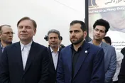 بازدید استاندار بوشهر از غرفه شرکت پلیمر آریاساسول