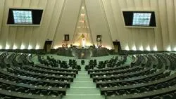 معافیت مالیاتی مجلس برای سرمایه‌گذاری در بورس