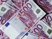 خرید ۴ میلیارد یورو ارز صادراتی توسط واردکنندگان