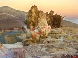 بارگیری و حمل بار معدنی موضوع مناقصه  