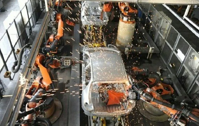 قطعه‌سازان به دنبال افزایش نرخ 100 درصدی/ نباید تحویل بورس‌کالا، 3ماهه زمان‌بر شود
