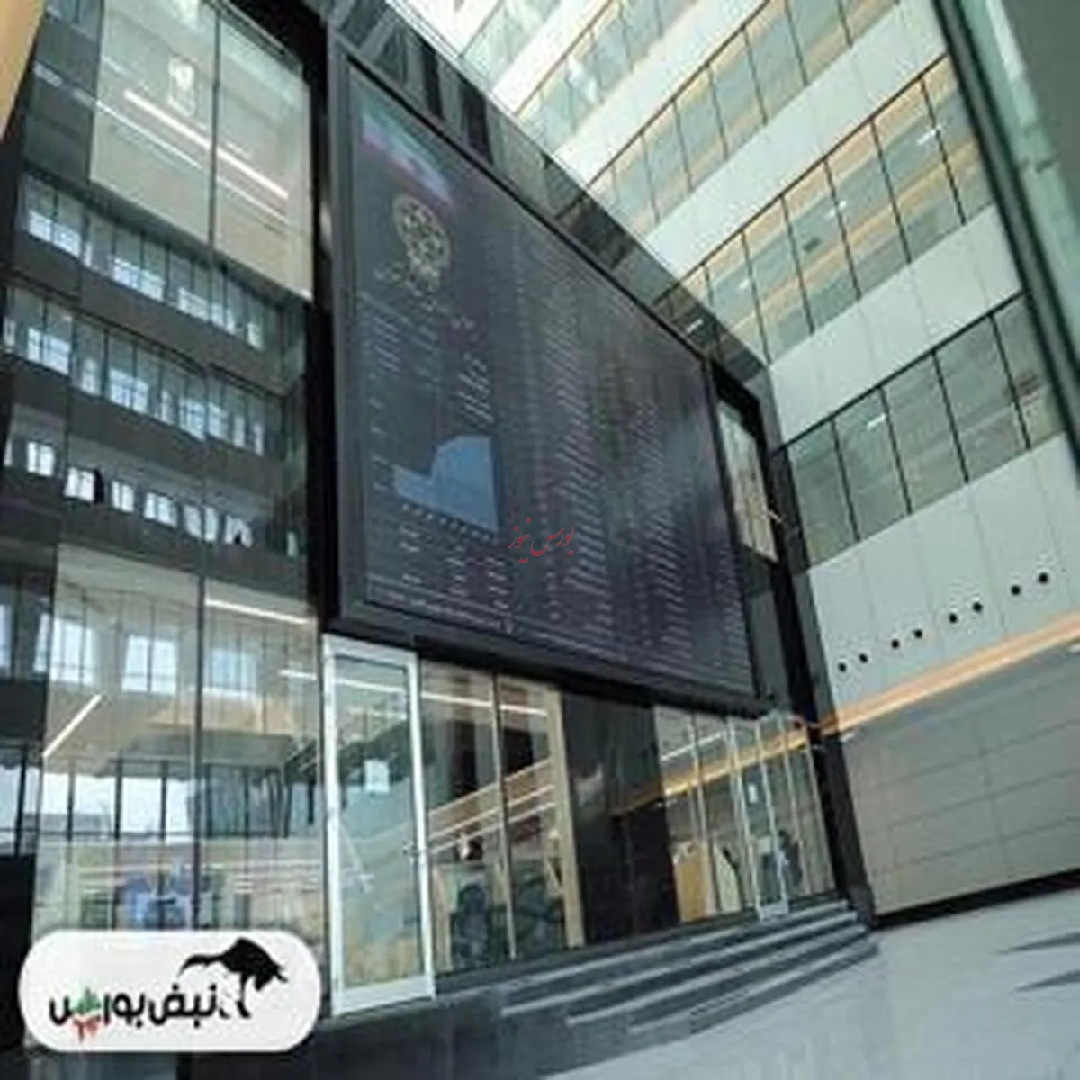 از عرضه اولیه ۷ نماد تا اطلاعات جدید درباره پتروشیمی