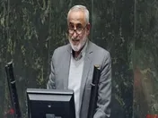 باید درباره کسی که به این صراحت خلاف واقع می‌گوید، تأمل کرد