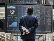 کاهش سقف ارزش تعهدات پوشش داده نشده کارگزاری‌ها