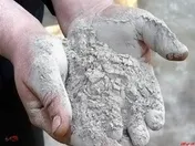 خروج سیمان از نظام قیمت گذاری نزدیک است