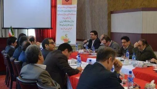راه اندازی بازار مشتقه ارزی بدون حضور سفته بازان امکان پذیر نیست/ توسعه سرمایه گذاری خارجی با ابزار آتی ارز