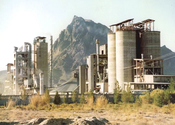 برنامه های هلدینگ سیمانی جهت همکاری با دو غول سیمانی خارجی