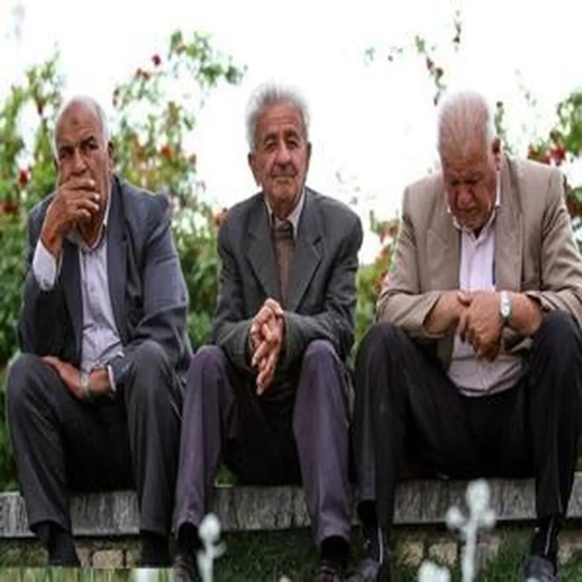 حقوق بازنشستگان و مستمری‌بگیران در مرحله پرداخت است