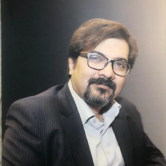 آیا خدارحمی از ساختمان سپهر به ملاصدرا می‌آید!