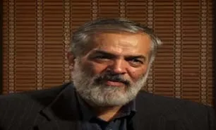 آل سعود با صدها میلیارد دلار، تروریست‌ها را تقویت می‌کنند