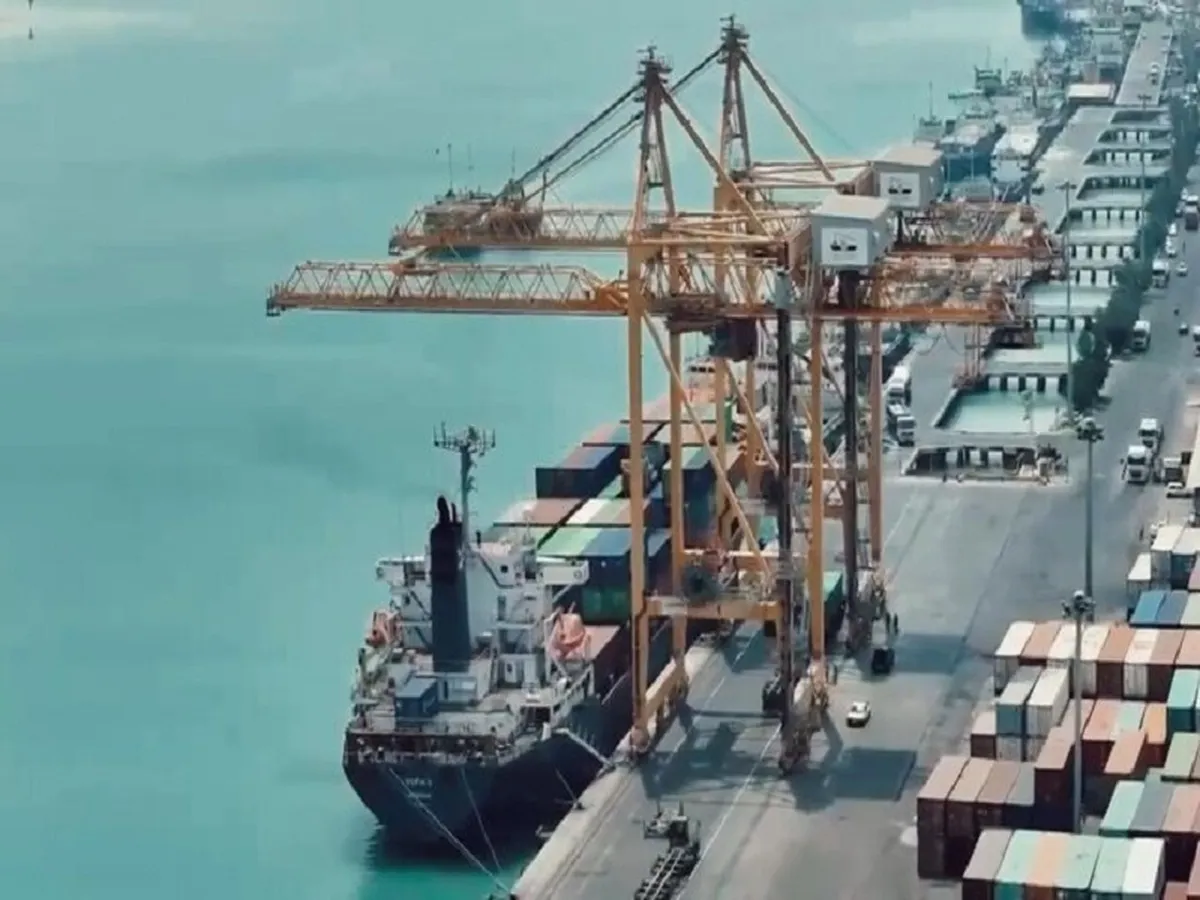 واردات ۲.۲ میلیارد دلار کالا در آخرین ماه سال
