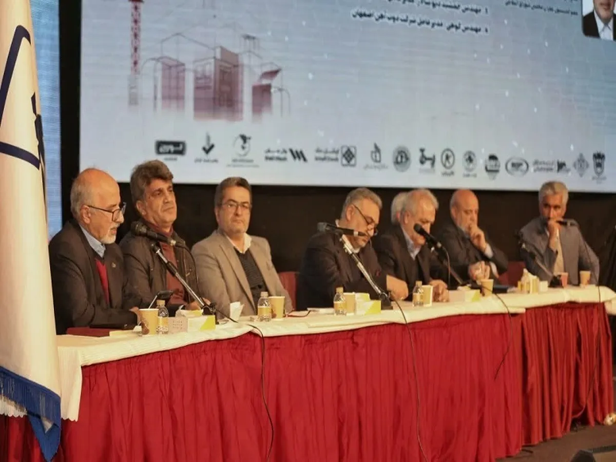 ذوب آهن اصفهان آماده تامین انواع مقاطع ساختمان های بلند مرتبه كشور