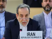 عراقچی در نشست سازمان همکاری اسلامی سخنرانی می کند