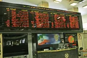 باید همه نیروها برای شکستن تحریم‌های داخلی بسیج شود