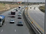 هیچ‌گونه انسدادی در محور‌های مواصلاتی نداریم/ آزادراه قم-اصفهان بازگشایی شد
