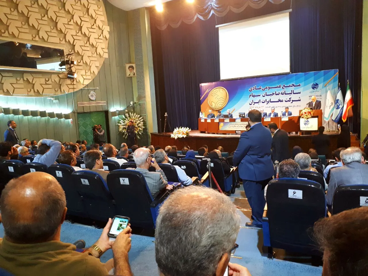 بی پولی دولت دلیل بدقولی ما / تهاتر پیشنهاد تازه به دولت برای دریافت تکالیف مالی قانونی