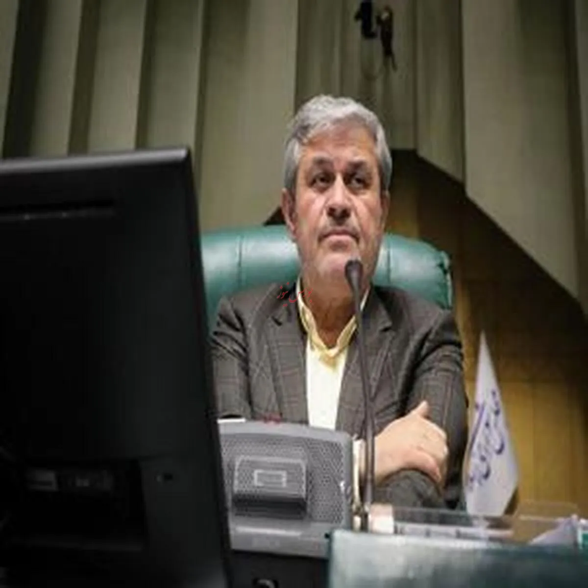 تاج‌گردون رئیس کمیسیون برنامه، بودجه و محاسبات مجلس ماند