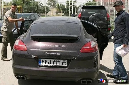 اتومبیل میلیاردی علی دائی +تصویر