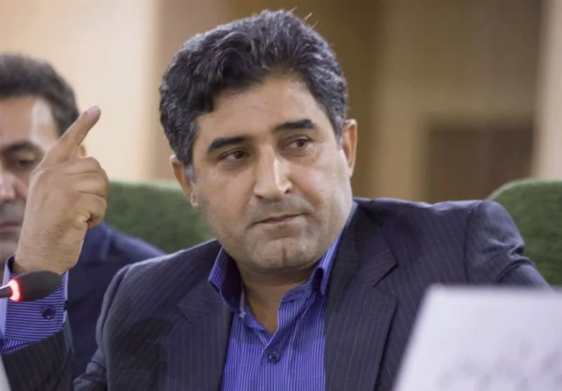 پیگیری کمیسیون اقتصادی مجلس تا واقعی شدن قیمت دلار