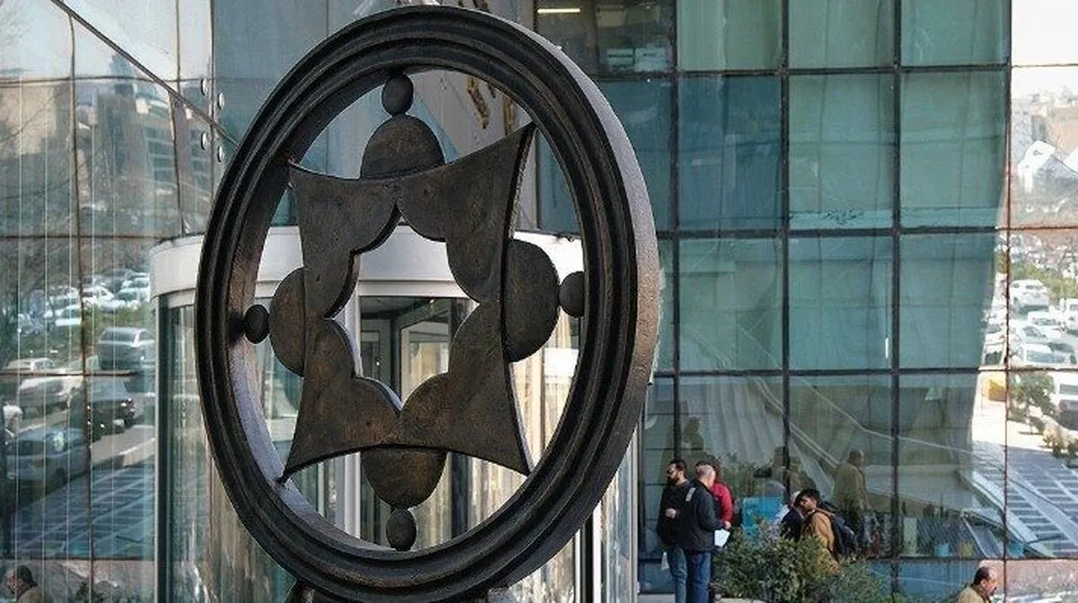 ریسک‌های سیاسی همچنان مسیر بازار بورس تهران را تعیین می‌کنند