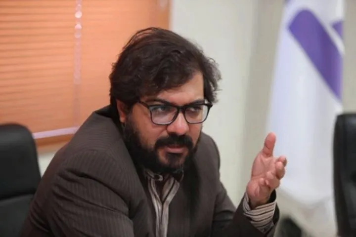 بازار سهام نباید وارد چالش جدی شود