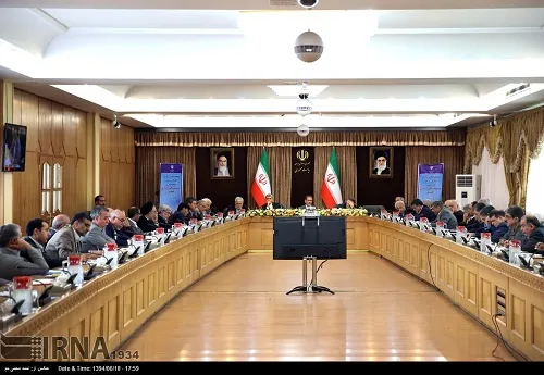 سرعت كار بانك ها متناسب با ساير بخش هاي اقتصادي در دوران پسابرجام نيست! / ايران اموال خود را از آمريكا پس مي گيرد