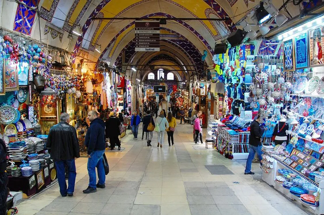 بازاریان نیازمند توجه و حمایت دولت و مجلس