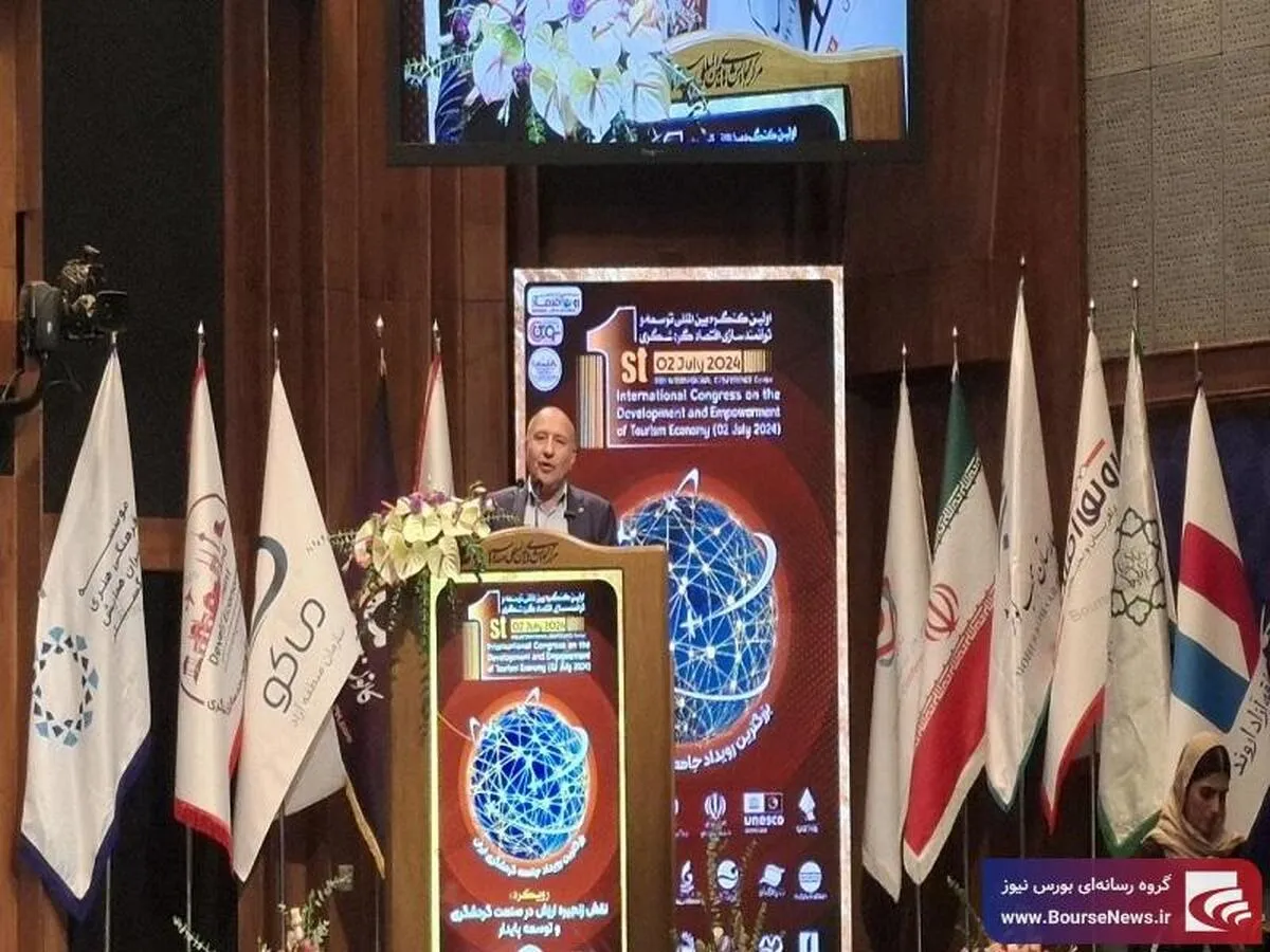 منطقه آزاد ماکو دارای دومین باغ مدرن جهان/ مناطق آزاد می‌تواند هاب گردشگری باشد