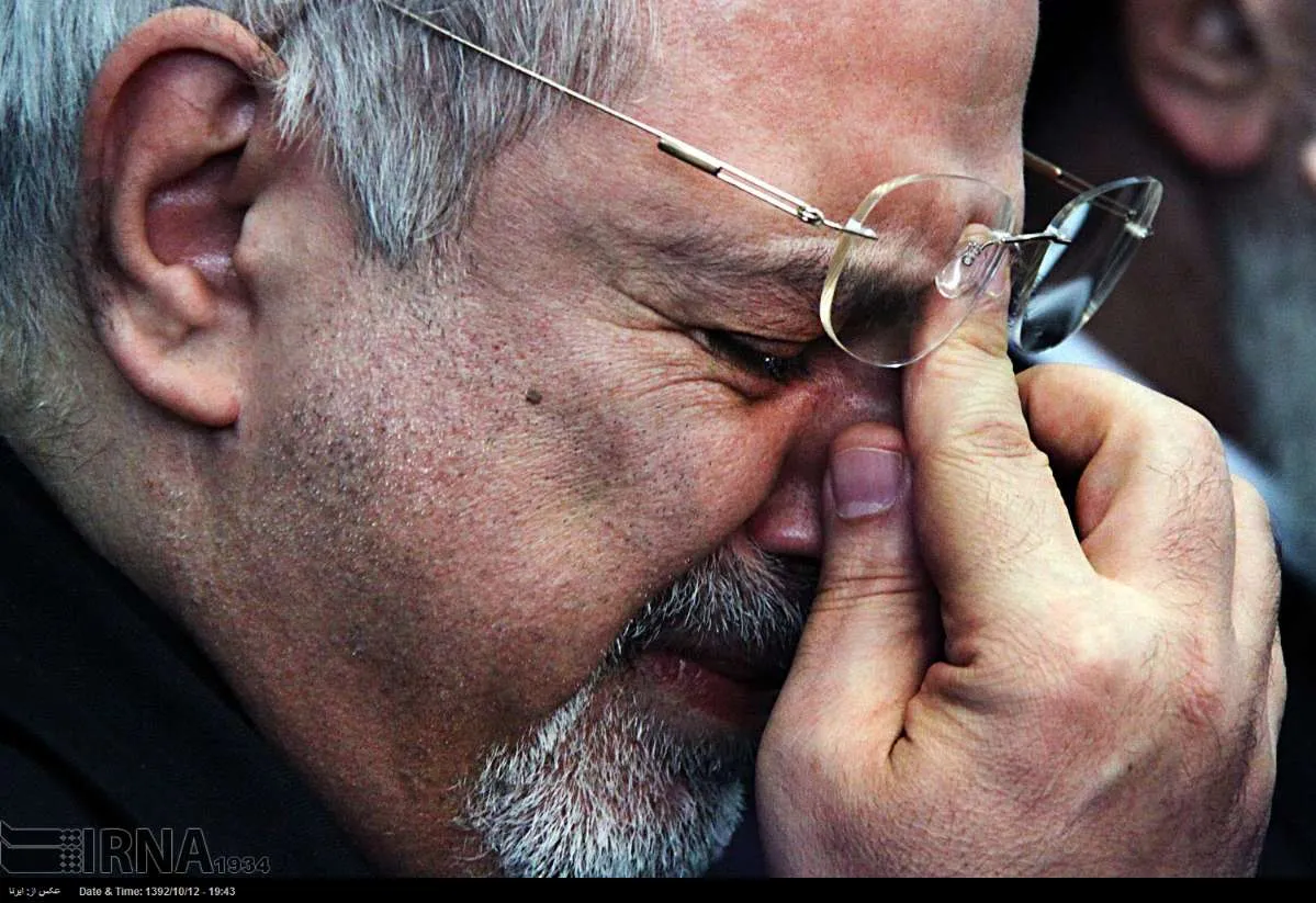 ظریف: از بحث‌های داخلی بیشتر از مذاکرات خسته شدم/توافق بدون پذيرفتن پروتكل الحاقی امكان ندارد