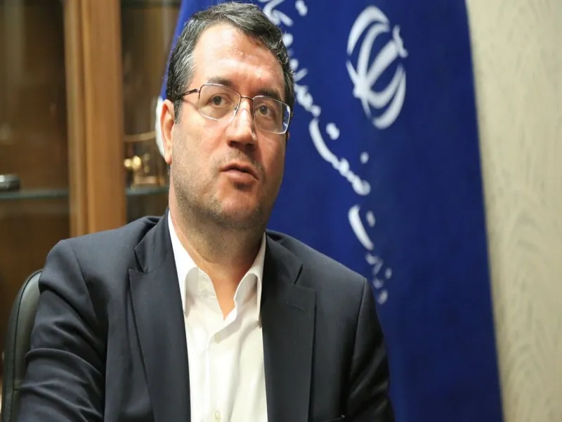 وزیر صنعت، معدن و تجارت به کرمان سفر کرد