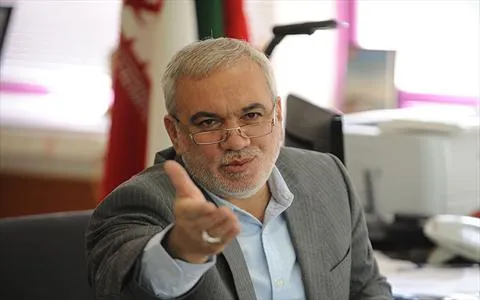 طعنه فتح الله زاده به عابدینی روی آنتن زنده