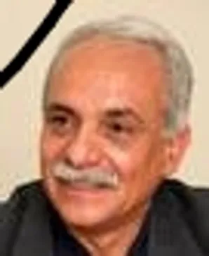 دکتر اکبر زرگانی نژاد دار فانی را وداع گفت