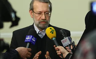 لاریجانی: ملت در موضوع هسته‌ای اجازه نمی دهد که غربی‌ها فکر کنند ایران یک تجارت‌خانه است