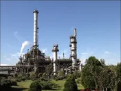 تقویت همکاری‌های مالی میان پتروشیمی تبریز و بانک ملت در راستای اجرای پروژه‌های توسعه‌ای