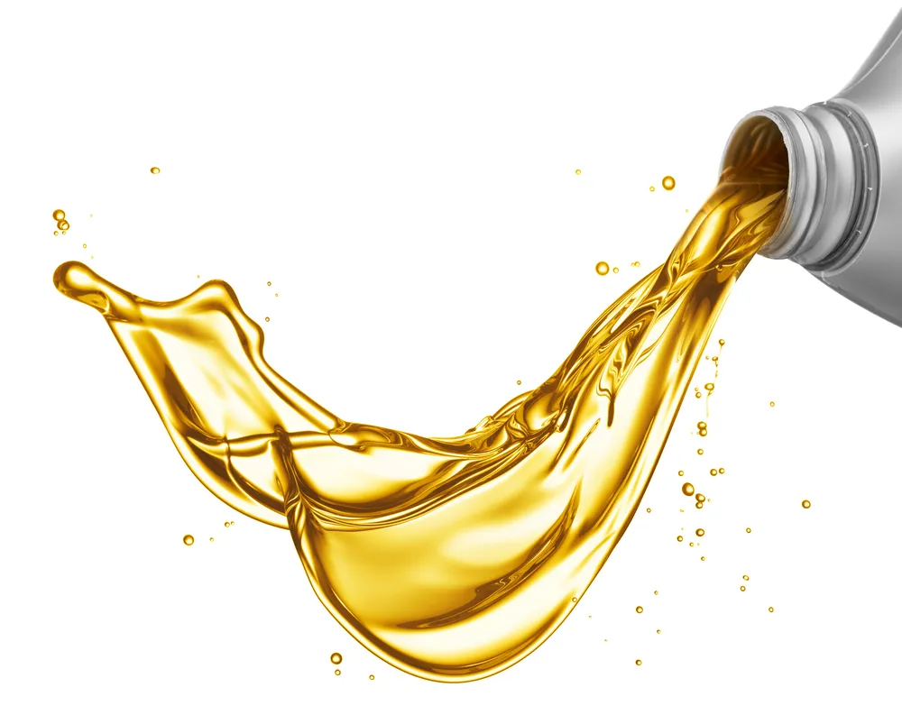هشدار تولیدکنندگان روغن‌موتور به افزایش دو برابری نرخ خوراک