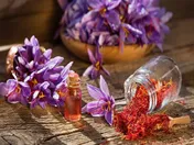 معامله ۴۰۰ کیلو زعفران رشته‌ای در بورس کالا