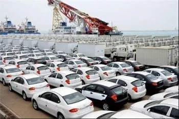 اصلاح مصوبه خودروهای در گمرک مانده به دلیل مخالفت بانک مرکزی