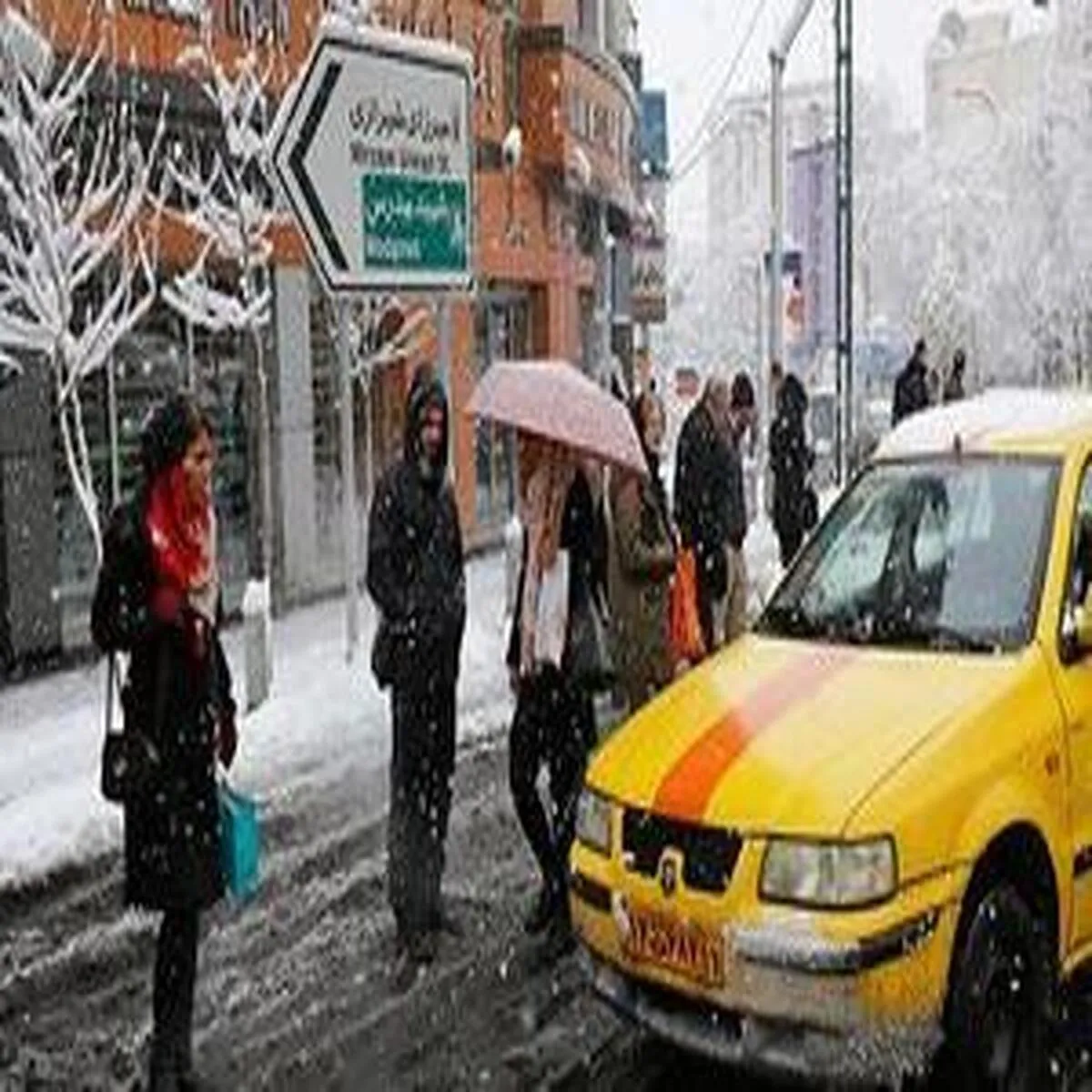 برف تاثیری بر افزایش قیمت کرایه تاکسی ندارد