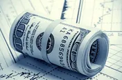 دولت می‌‎تواند بازار ارز را کنترل کند