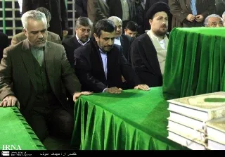 تصویر جالب از دیدار سیدحسن خمینی و احمدی نژاد