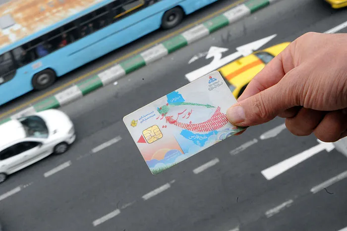 مراجعه برخی صاحبان خودرو ۶ بار در روز به پمپ بنزین