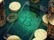 آینده از آن کدام است: دلار یا بیت کوین؟