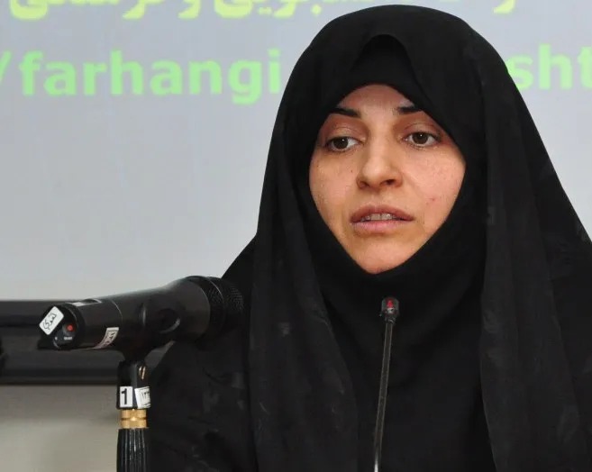 استعفا یا بركناری بذرپاش؟ + تصاویر خانم دكتر جانشین